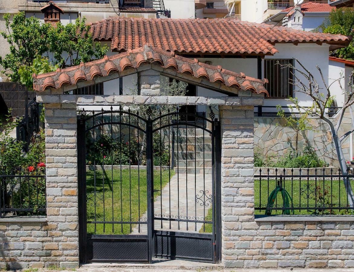 Lena's Garden House *
